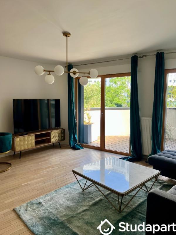 Chambre - 13 m² - 1 pièce