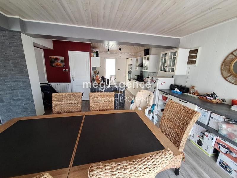 Maison - 174 m² - 6 pièces