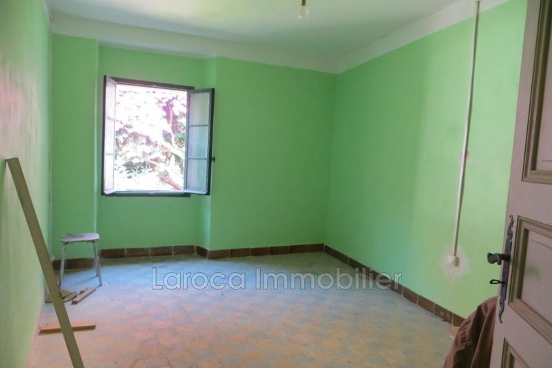 Maison - 180 m² - 8 pièces