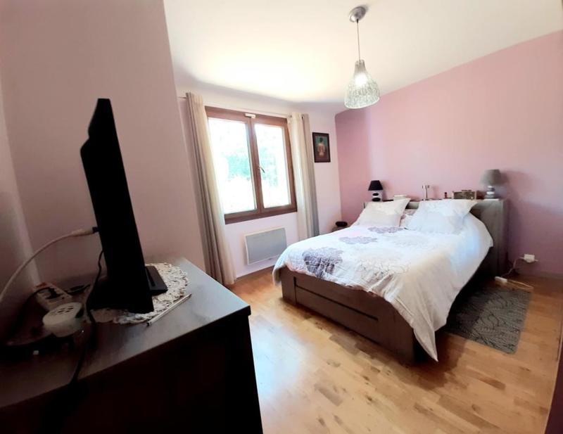 Maison - 210 m² - 9 pièces