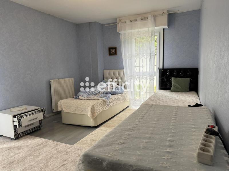 Appartement - 83 m² - 3 pièces