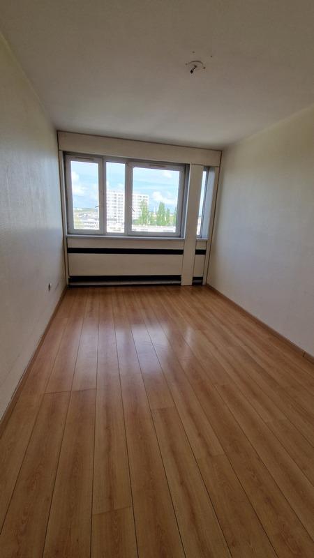 Appartement - 111 m² - 6 pièces