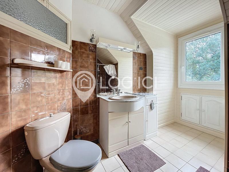 Maison - 135 m² - 6 pièces