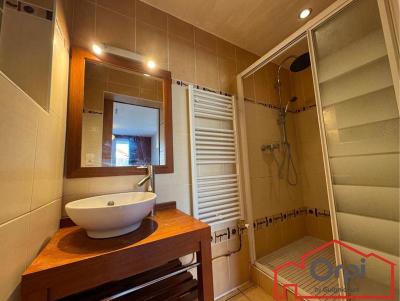 Maison de ville - 251 m² - 6 pièces