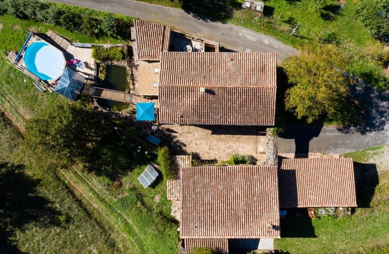 Maison - 240 m² - 8 pièces