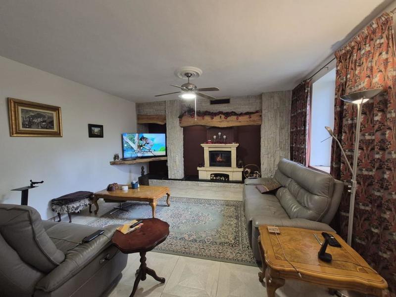 Maison - 206 m² - 6 pièces