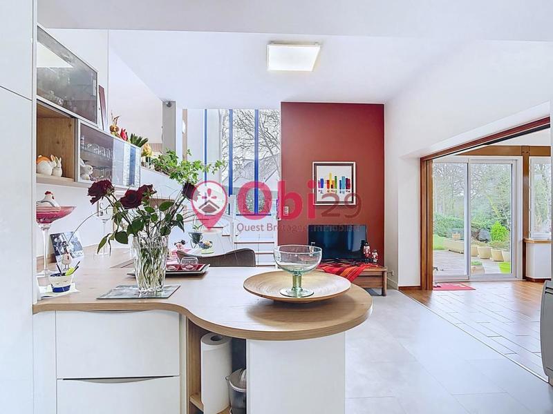 Maison d'architecte - 180 m² - 10 pièces