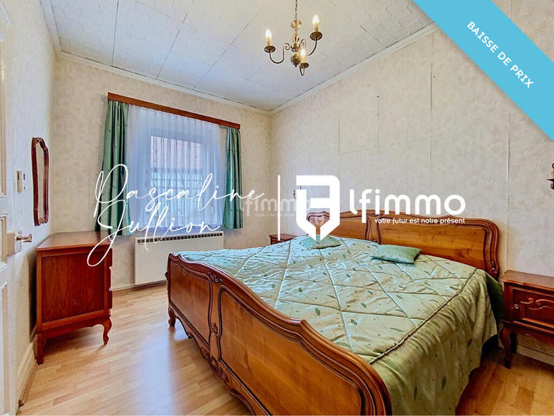 Maison - 167 m² - 9 pièces