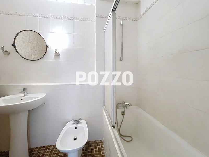 Appartement - 96 m² - 5 pièces