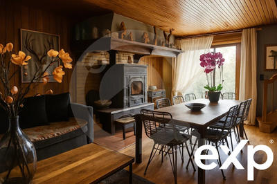 Maison - 265 m² - 15 pièces