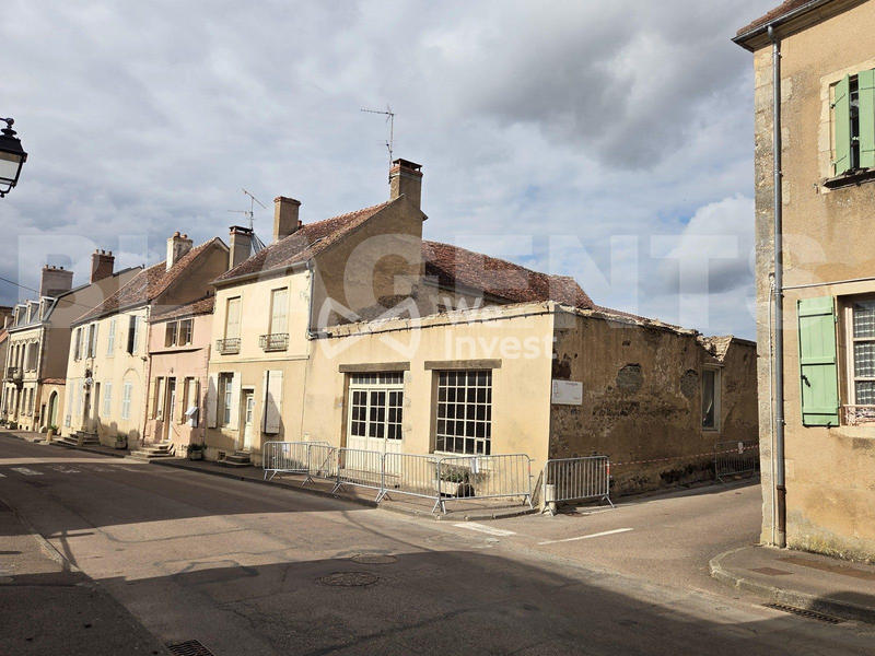 Local commercial - 79 m² - 1 pièce