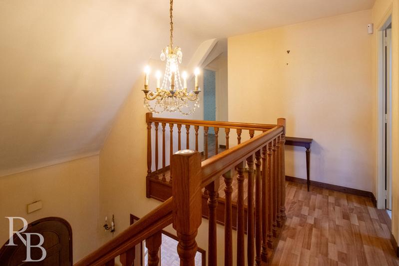 Maison - 168 m² - 7 pièces