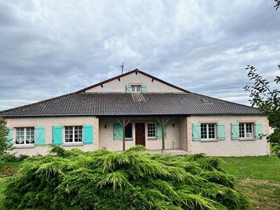 Maison - 154 m² - 6 pièces