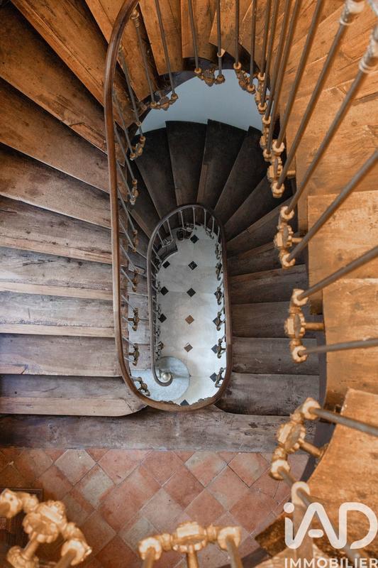 Château - 800 m² - 17 pièces