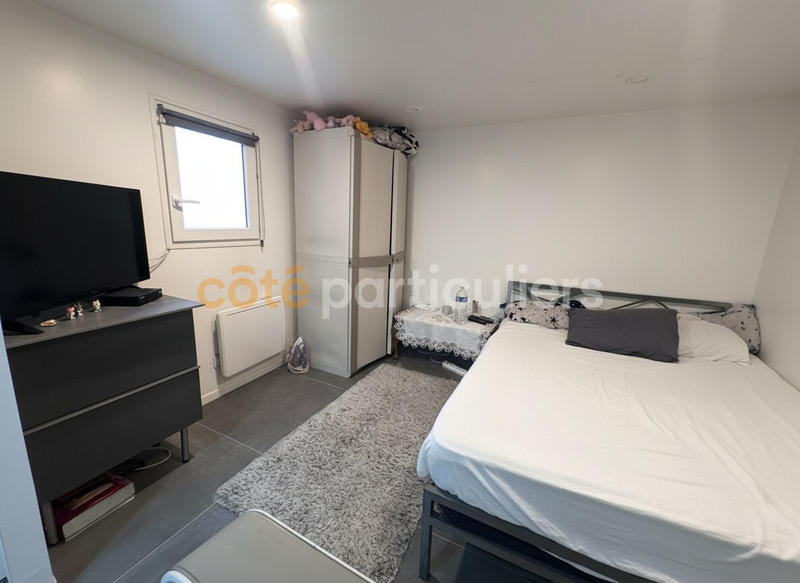 Maison - 225 m² - 6 pièces