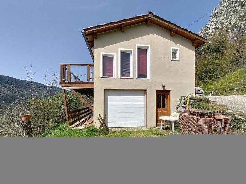 Maison - 138 m² - 4 pièces