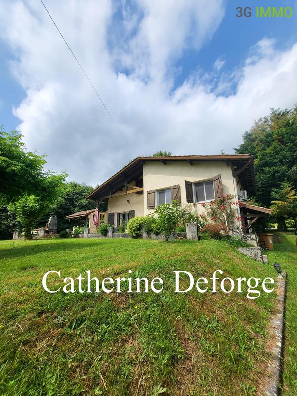 Maison - 120 m² - 10 pièces