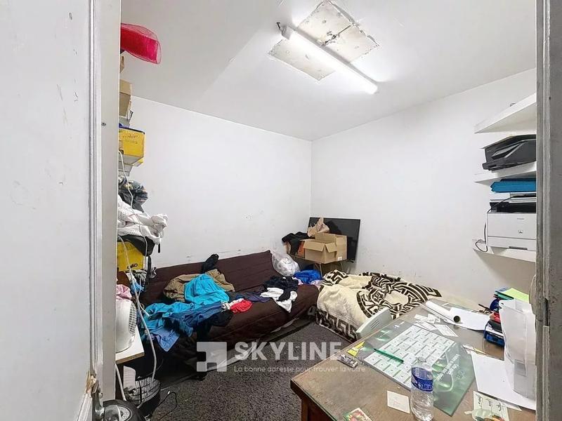 Fonds de commerce - Magasins - 65 m²