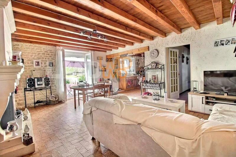 Maison de village - 96 m² - 4 pièces