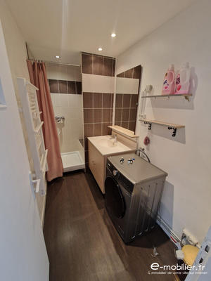 Appartement - 65 m² - 3 pièces