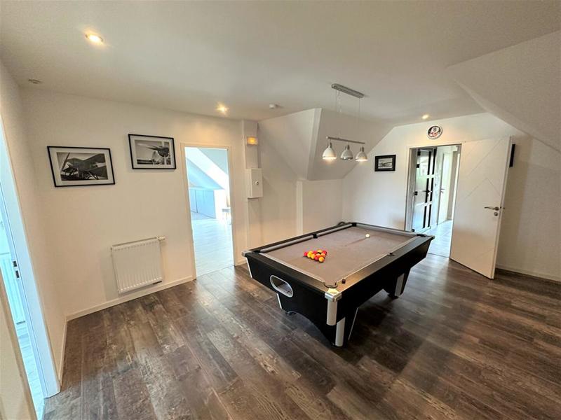 Villa - 410 m² - 7 pièces