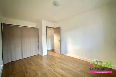 Appartement - 57 m² - 3 pièces