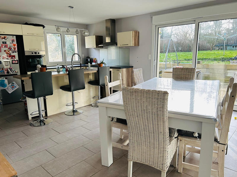 Maison - 135 m² - 7 pièces