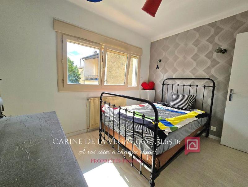 Maison - 96 m² - 5 pièces