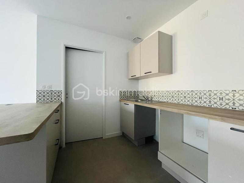 Maison - 92 m² - 4 pièces