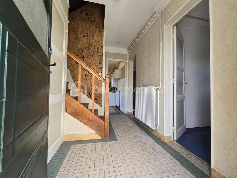 Maison traditionnelle - 78 m² - 4 pièces