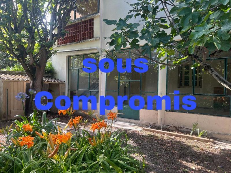 Propriété - 160 m² - 4 pièces