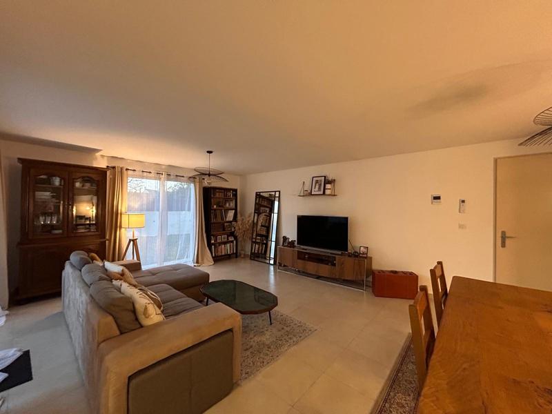 Appartement - 120 m² - 4 pièces