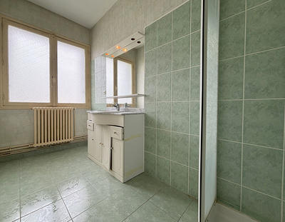 Appartement - 91 m² - 4 pièces