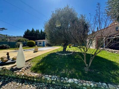 Villa - 157 m² - 7 pièces