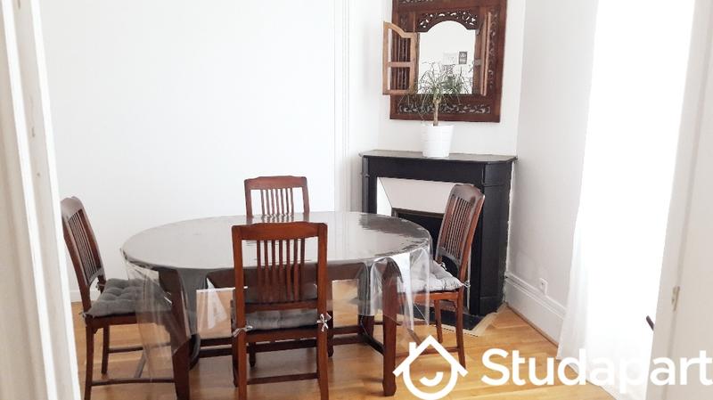 Chambre - 15 m² - 1 pièce