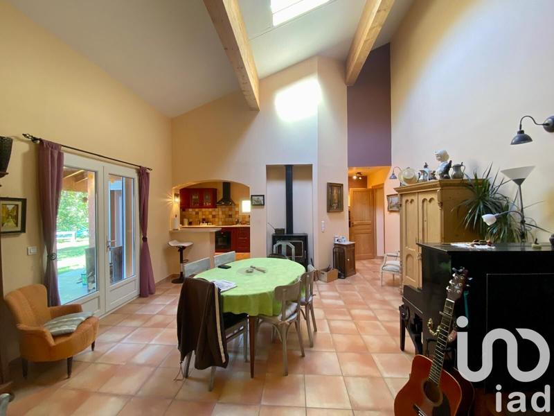Maison - 183 m² - 5 pièces