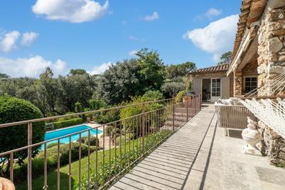 Maison - 157 m² - 6 pièces