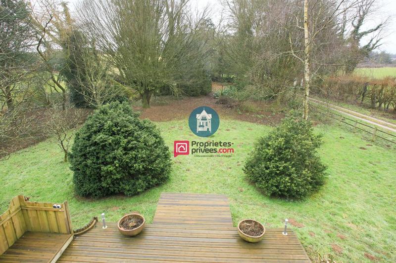 Maison - 260 m² - 9 pièces