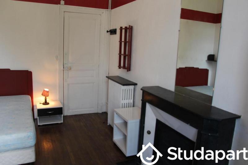 Chambre - 15 m² - 1 pièce