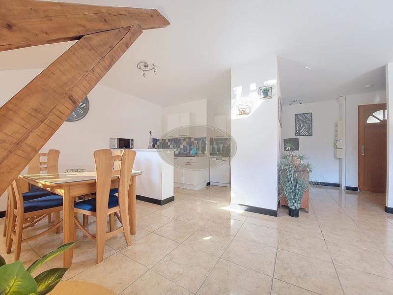 Appartement - 60 m² - 4 pièces