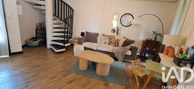 Maison - 80 m² - 5 pièces