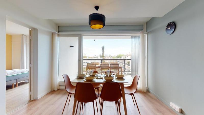 Appartement - 153 m² - 7 pièces