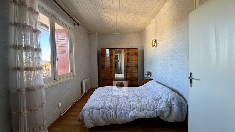 Maison - 208 m² - 7 pièces