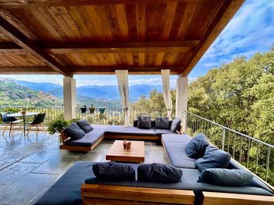 Villa - 162 m² - 6 pièces