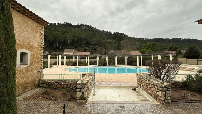 Mazet - 32 m² - 2 pièces