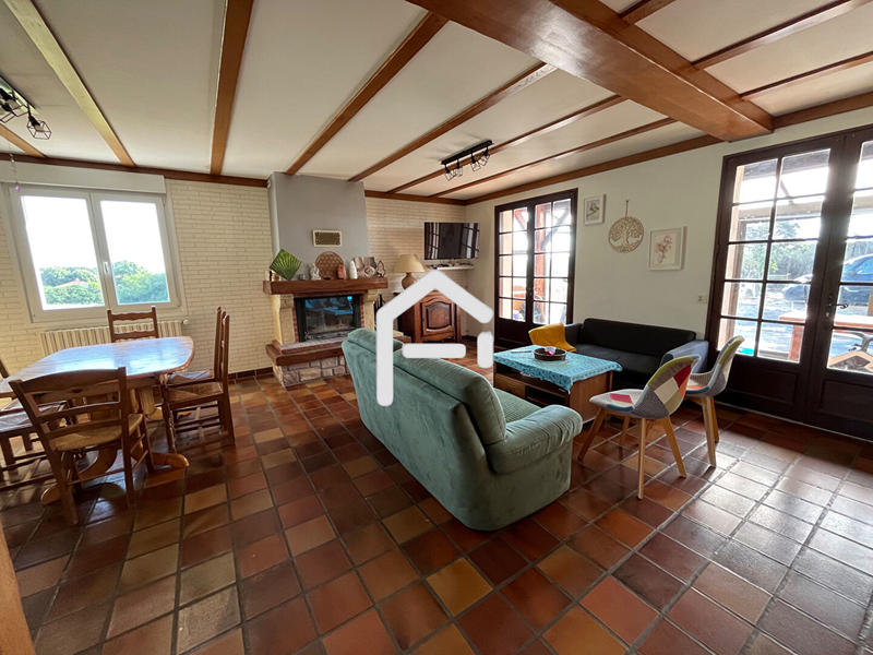 Maison - 110 m² - 6 pièces