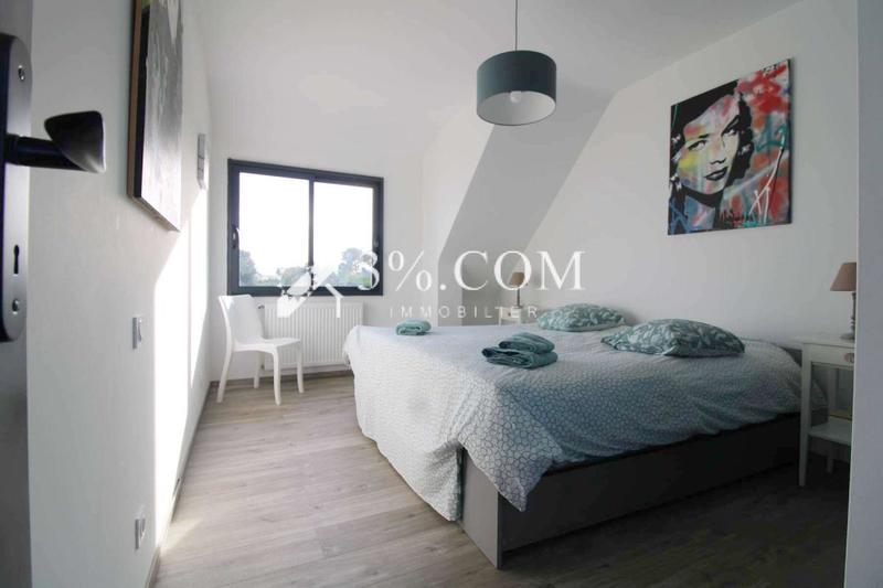 Maison d'architecte - 225 m² - 7 pièces