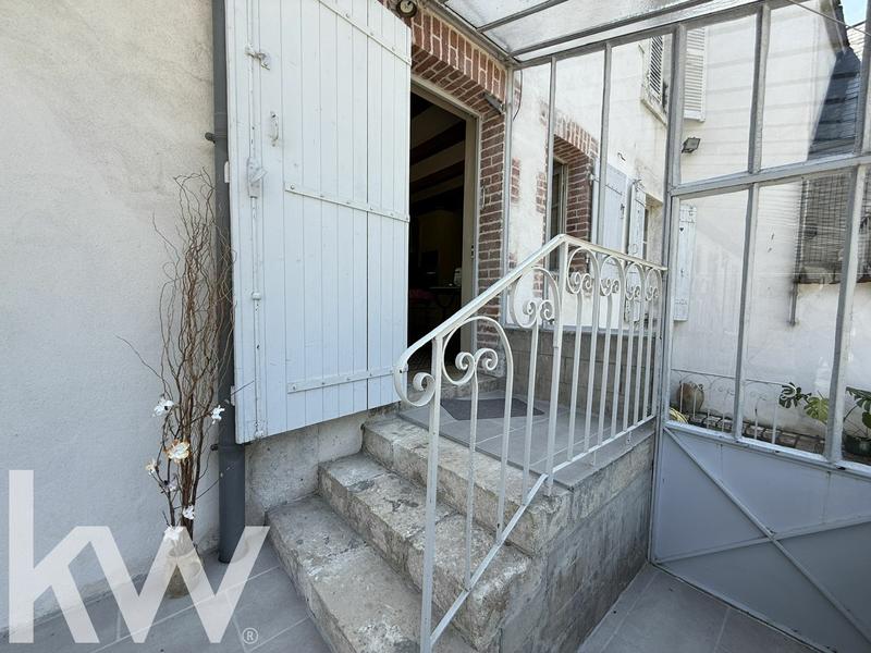 Maison ancienne - 246 m² - 7 pièces