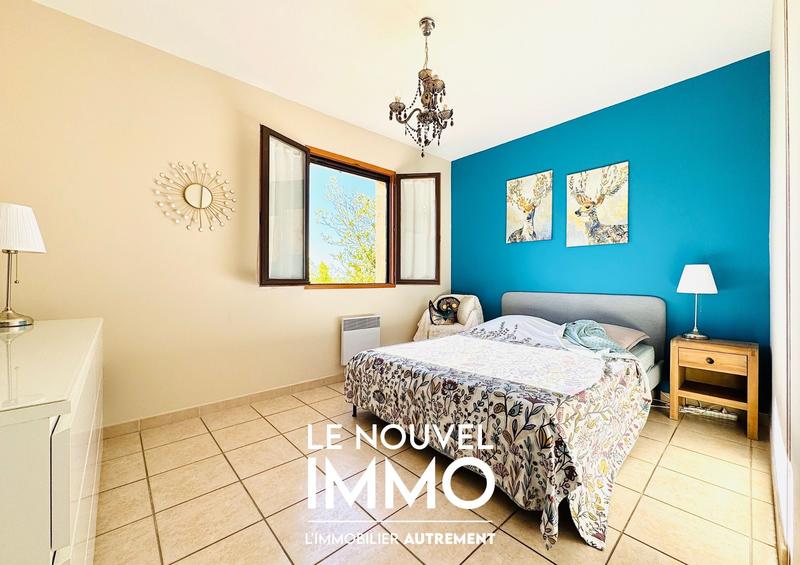 Maison traditionnelle - 90 m² - 4 pièces