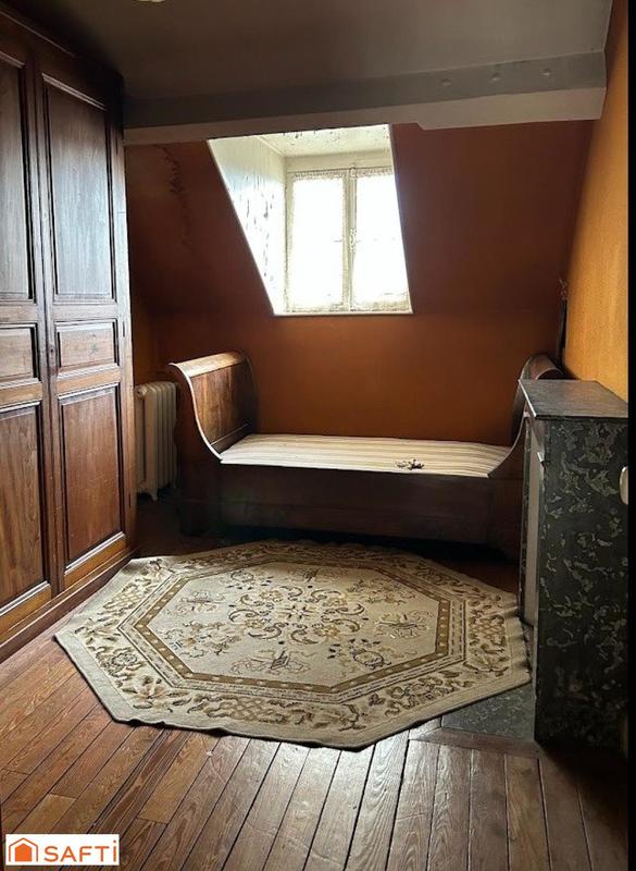 Maison - 320 m² - 27 pièces